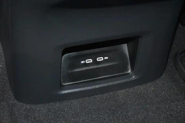 2026 Volkswagen Atlas SE