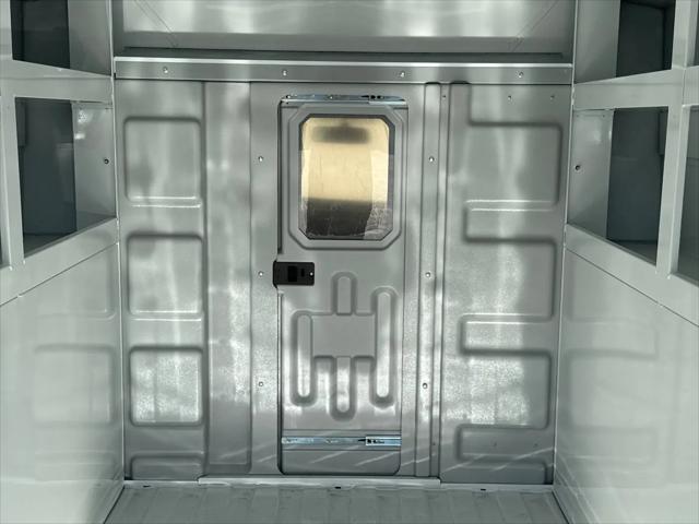 2025 GMC Savana Cutaway Work Van