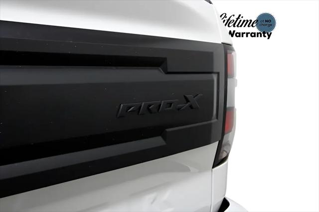 2026 Nissan Frontier Crew Cab PRO-X 4x2