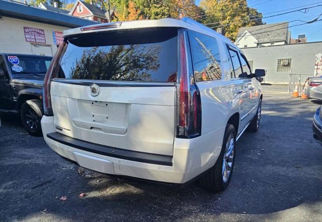 2015 Cadillac Escalade Premium