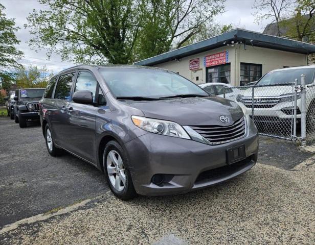 2016 Toyota Sienna LE 8 Passenger for sale in White Plains, NY