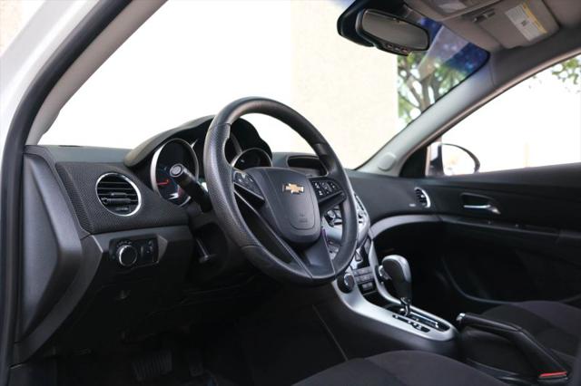 2015 Chevrolet Cruze 1LT Auto