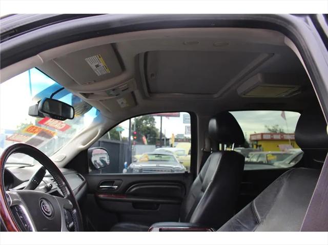 2012 Cadillac Escalade ESV Premium
