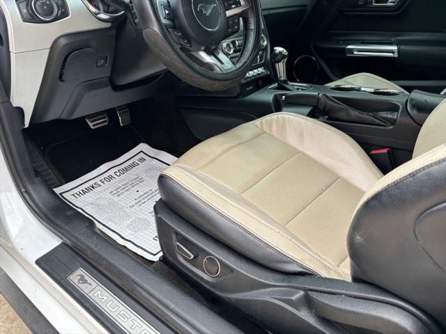 2015 Ford Mustang EcoBoost Premium
