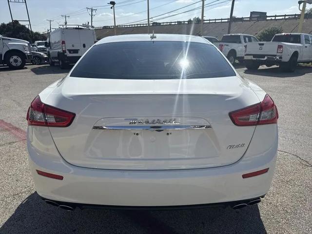 2014 Maserati Ghibli Base
