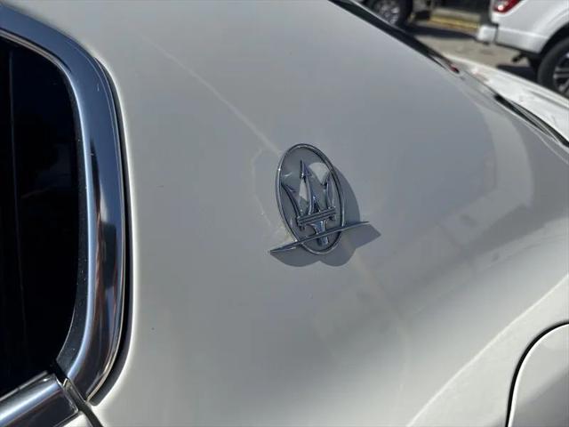 2014 Maserati Ghibli Base