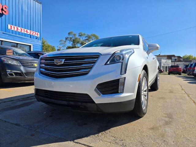 2017 Cadillac XT5 Standard for sale in Warren, MI