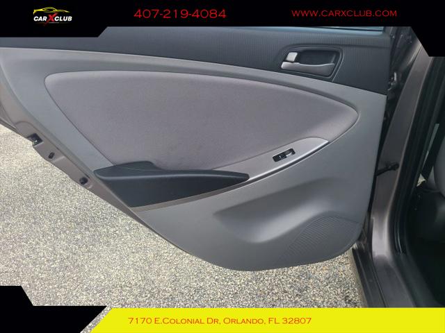 2017 Hyundai Accent SE