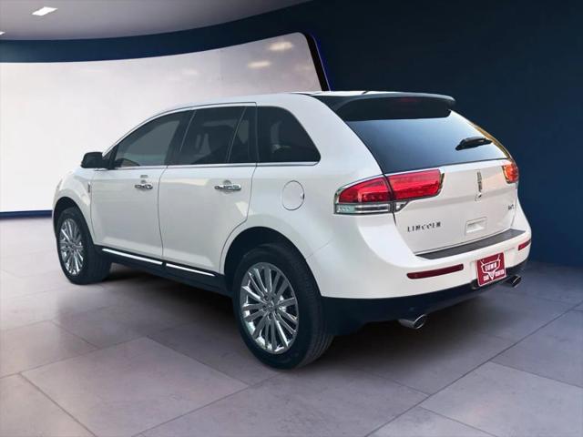 2015 Lincoln MKX Base