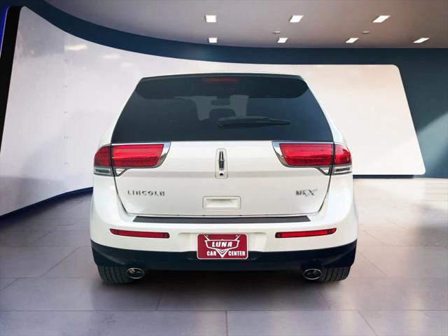2015 Lincoln MKX Base