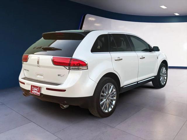 2015 Lincoln MKX Base