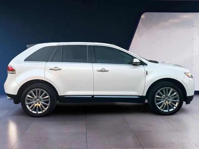 2015 Lincoln MKX Base