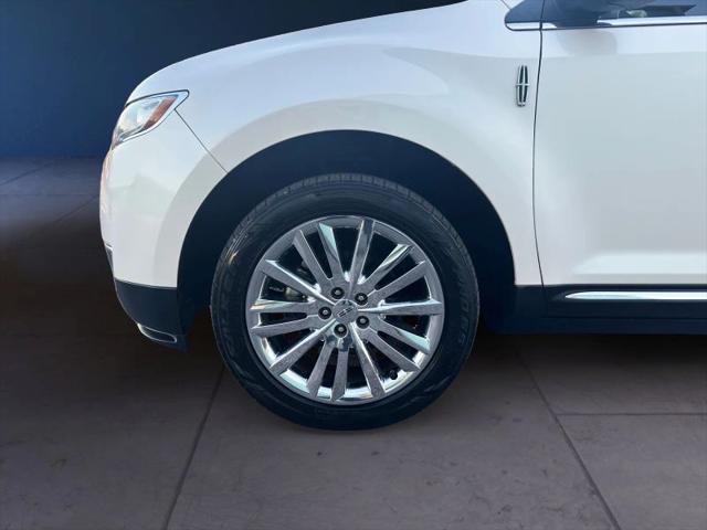 2015 Lincoln MKX Base