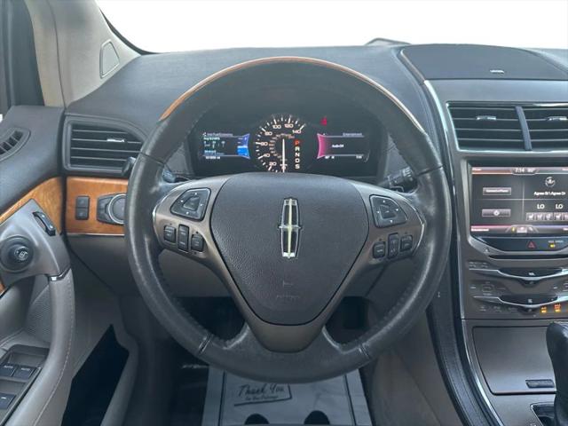 2015 Lincoln MKX Base