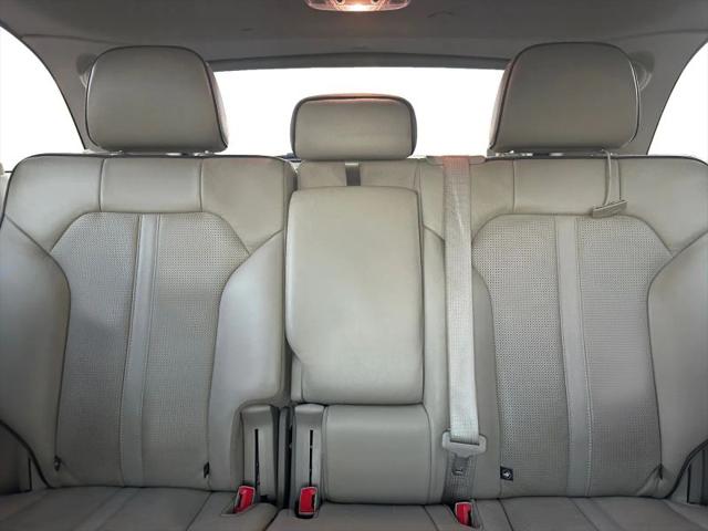 2015 Lincoln MKX Base