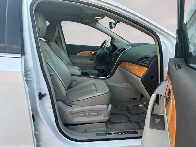 2015 Lincoln MKX Base