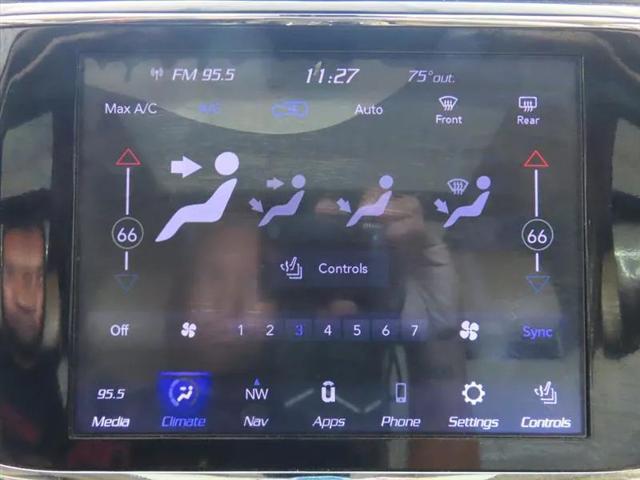 2020 Jeep Grand Cherokee Overland 4X2