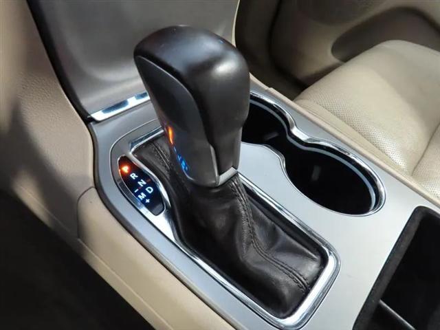 2020 Jeep Grand Cherokee Overland 4X2
