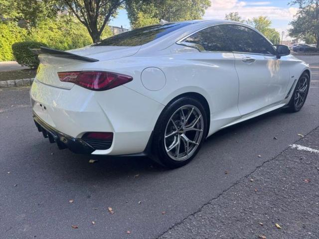2020 INFINITI Q60 LUXE AWD