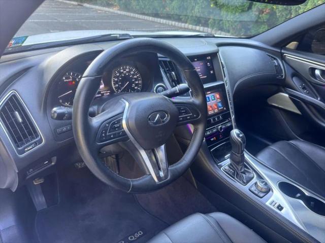 2020 INFINITI Q60 LUXE AWD