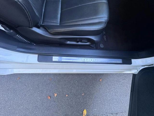 2020 INFINITI Q60 LUXE AWD