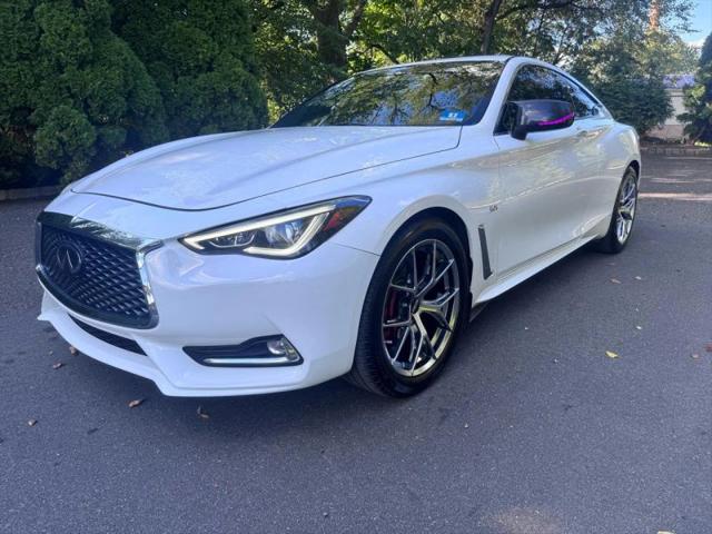 2020 INFINITI Q60 LUXE AWD