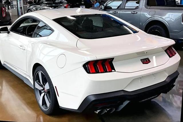 2025 Ford Mustang GT Premium Fastback