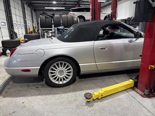 2004 Ford Thunderbird Premium