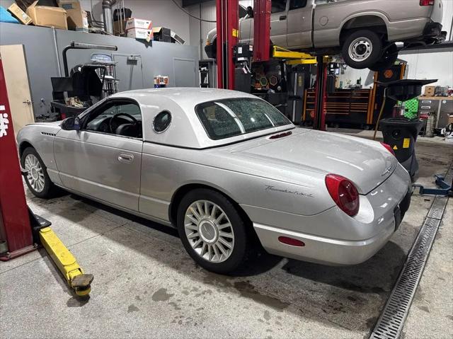 2004 Ford Thunderbird Premium