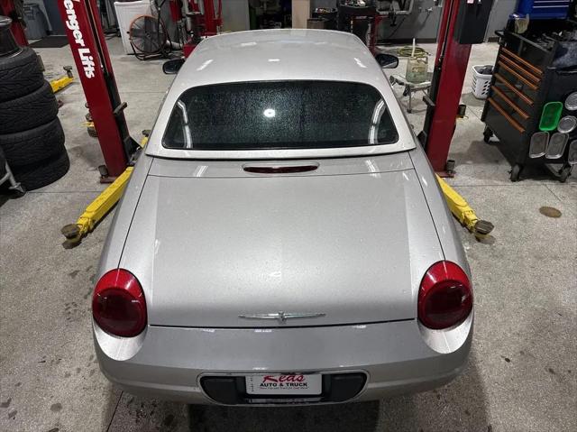 2004 Ford Thunderbird Premium