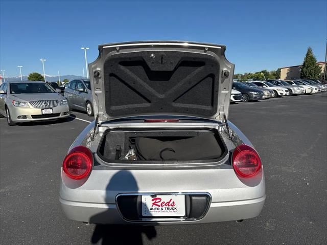2004 Ford Thunderbird Premium