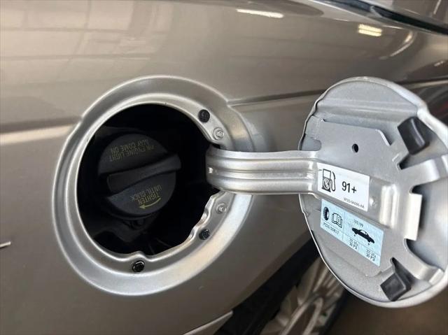 2004 Ford Thunderbird Premium