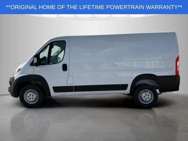 2025 Ram ProMaster Cargo Van Tradesman Low Roof 136" WB w/Pass Seat