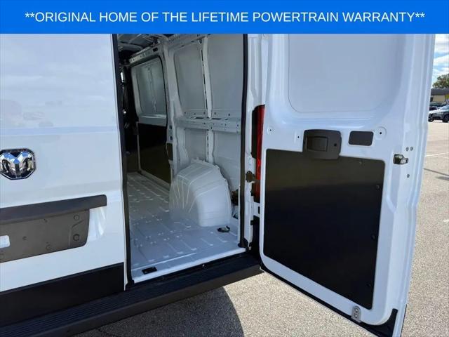 2025 Ram ProMaster Cargo Van Tradesman Low Roof 136" WB w/Pass Seat