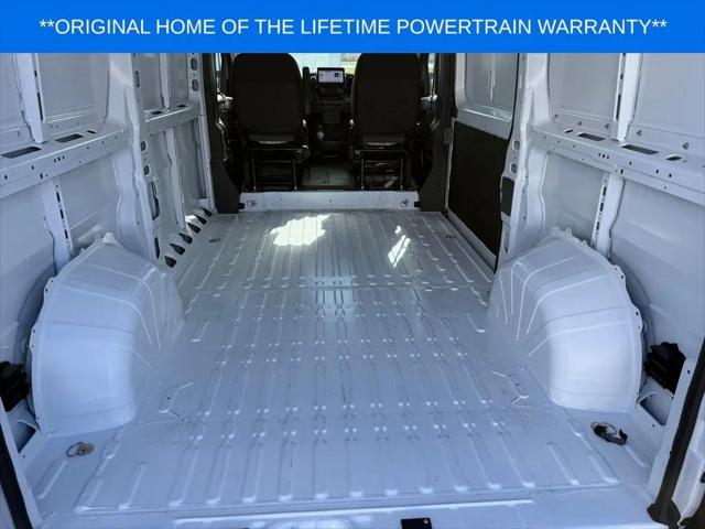 2025 Ram ProMaster Cargo Van Tradesman Low Roof 136" WB w/Pass Seat