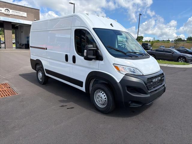 2026 Ram ProMaster Cargo Van Tradesman High Roof 136" WB w/Pass Seat