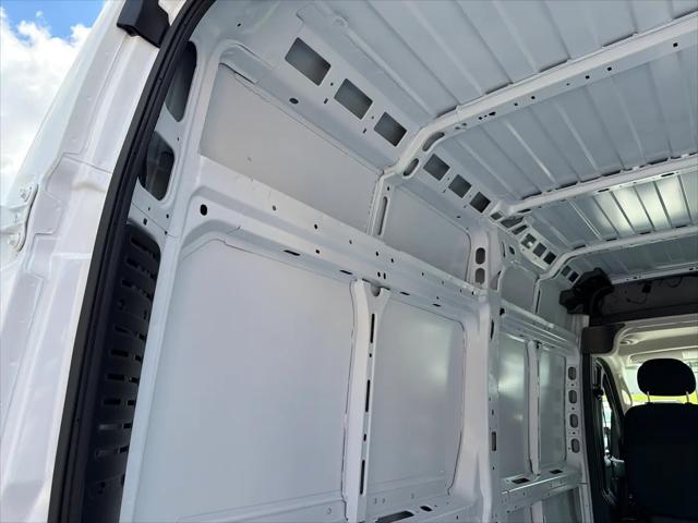 2026 Ram ProMaster Cargo Van Tradesman High Roof 136" WB w/Pass Seat