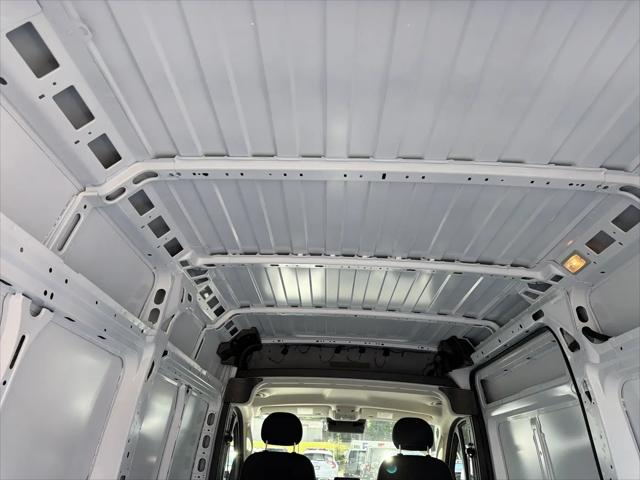 2026 Ram ProMaster Cargo Van Tradesman High Roof 136 WB w/Pass Seat