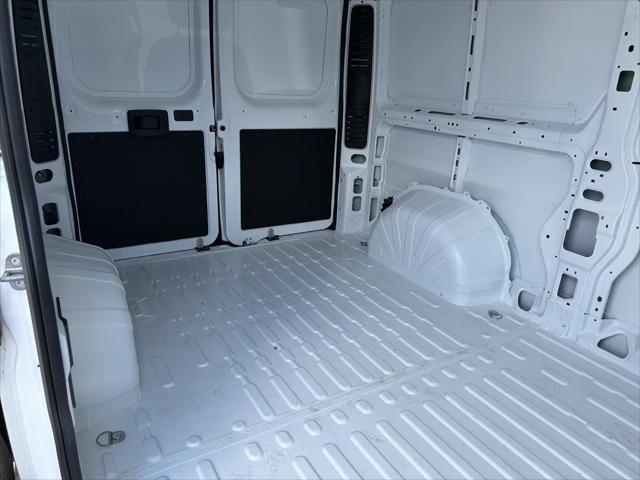 2026 Ram ProMaster Cargo Van Tradesman High Roof 136 WB w/Pass Seat