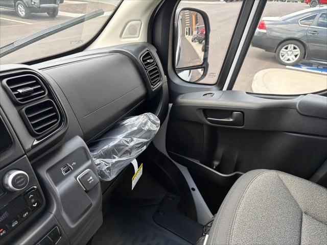 2026 Ram ProMaster Cargo Van Tradesman High Roof 136 WB w/Pass Seat