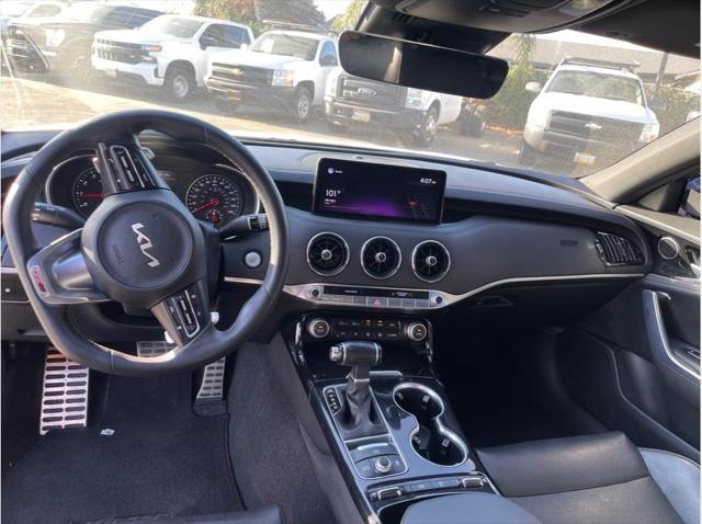 2022 Kia Stinger GT-Line