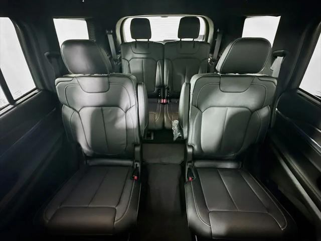 2025 Jeep Grand Cherokee L Overland 4x4