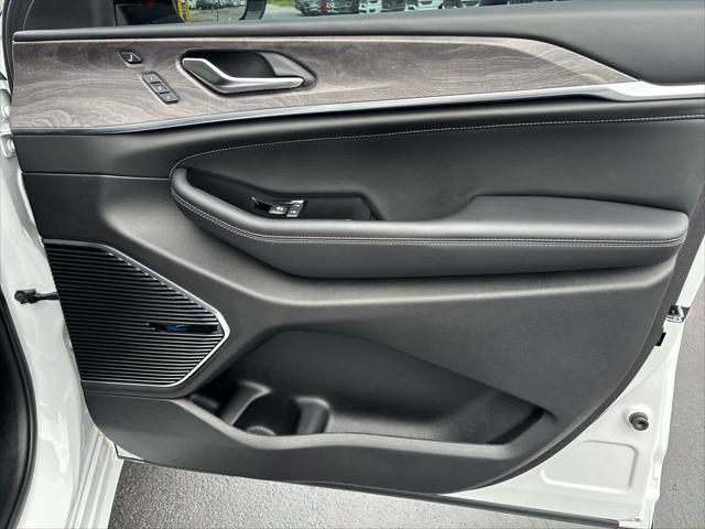 Used 2023 Jeep Grand Cherokee For Sale in Wilmington, OH