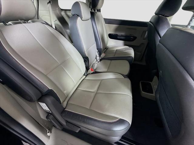 2018 Kia Sedona SX