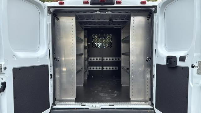 2025 Ram ProMaster 2500 Cargo Van Tradesman Low Roof 136" WB w/Pass Seat