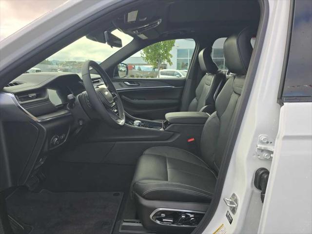 2025 Jeep Grand Cherokee Overland 4x4