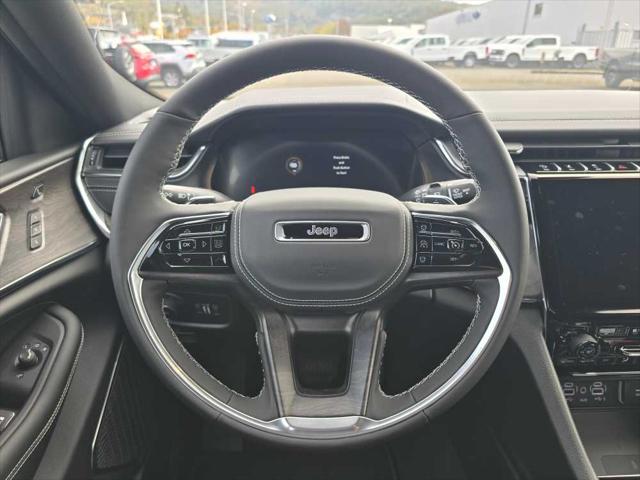 2025 Jeep Grand Cherokee Overland 4x4