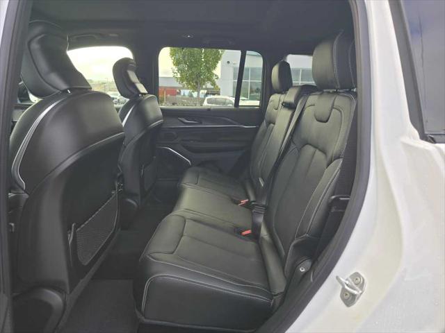 2025 Jeep Grand Cherokee Overland 4x4