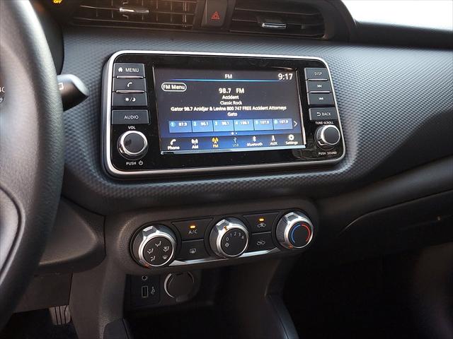 2025 Nissan Kicks S