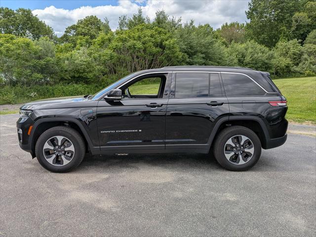 2024 Jeep Grand Cherokee Unknown